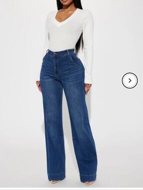 Brand New Wide Leg High-Rise Women's Jeans - Blue